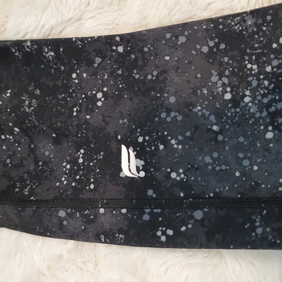 Fabletics Define PowerHold High Waisted Legging XXS Black Space Splatter - Picture 8 of 8